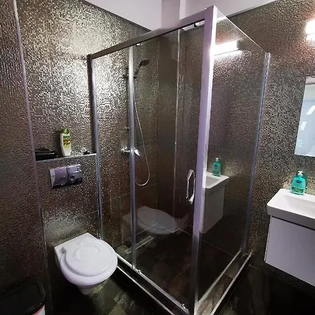 Bosko Apartament * Năvodari